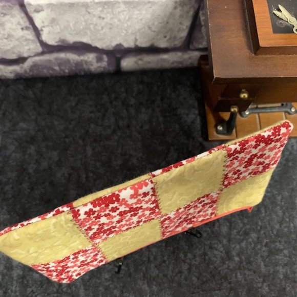 Handmade Quilted Wallet/Pouch - Picture 4 of 6